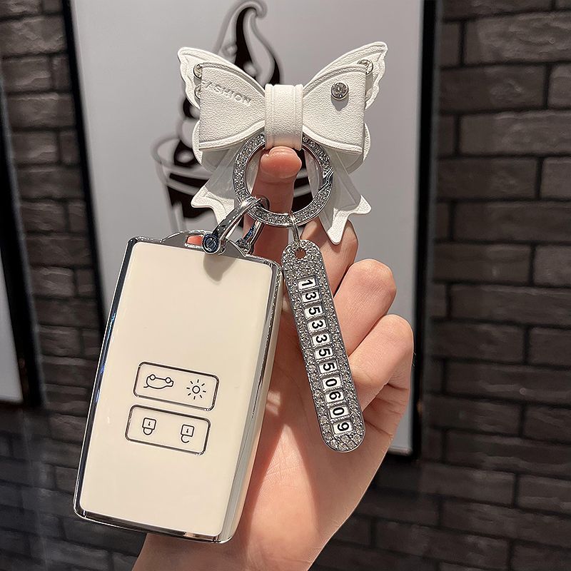 르노 메간 E-TECH ETECH E-tech 2025 - Tech Accessories Case 리뷰 및 가격